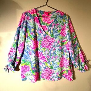 🌷Lilly Pulitzer🌷#Pink and Blue Floral Blouse